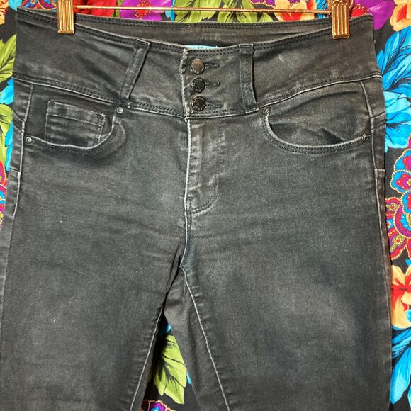 WOMEN'S WAX JEANS , BUTT I LOVE YOU! " SIZE 5 DISTRESSED BLACK DENIM JEAN PANTS - Picture 3 of 4